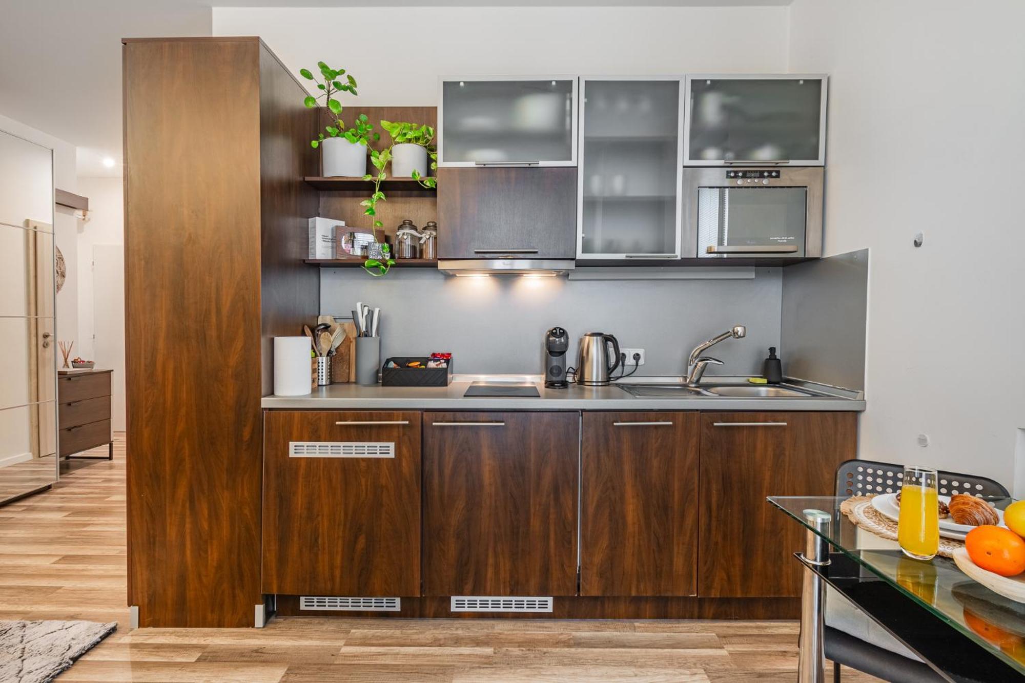 Natural-Style Apartment In The Centre Of Bratislava Eksteriør billede